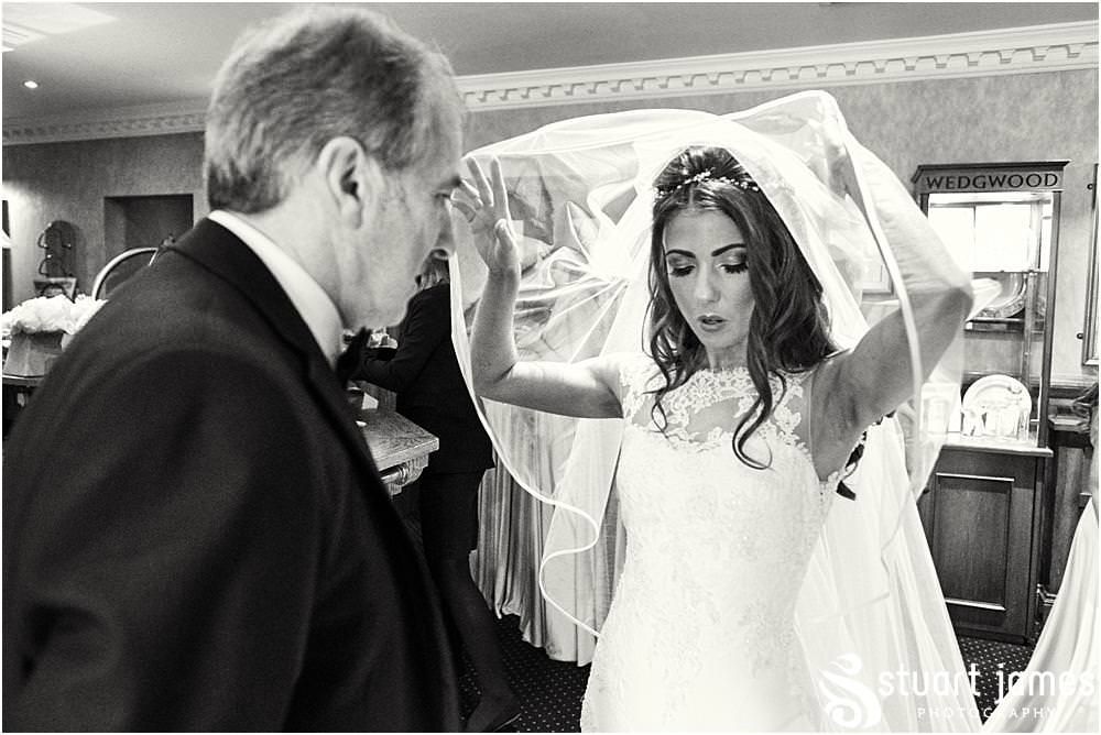 Documentary Wedding Photography Style that captures your wedding and your memories beautifully